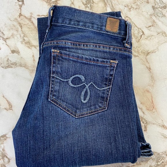 GUESS Women's Mid-Rise Flared Jeans -  Size 26 - Picture 5 of 8